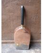 Antike Englische Kaminschaufel aus Polierte Stahl, Poliertes Messing, Poliertes Kupfer, Holz 