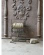 Antiker Drehspieß mit Gewichtsantrieb aus Schmiedeeisen, Holz, Stein, Stahl, Seil 
