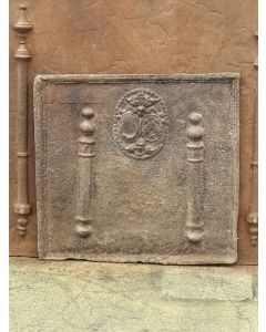 Kaminplatte 'Wappen'