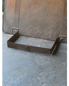 Französischer Kaminvorsatz