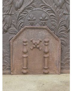 Kaminplatte 'Andreaskreuz'