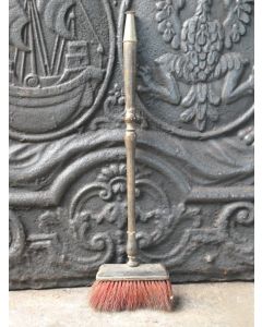 Antiker Kaminbesen