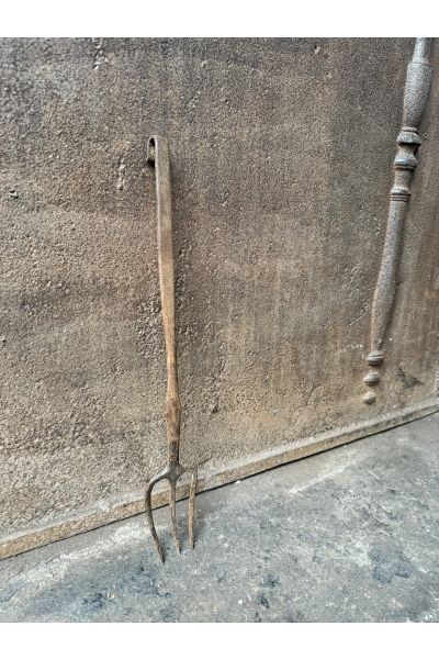 Antiker Röstgabel