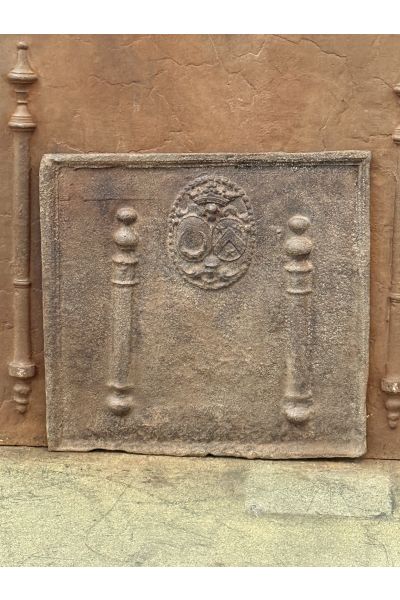 Kaminplatte 'Wappen'