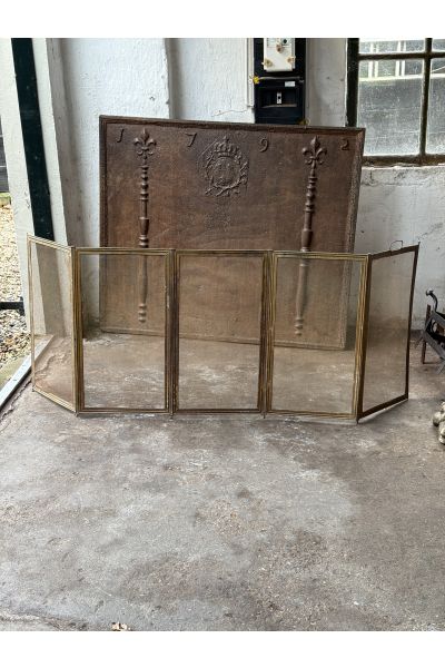 Antikes Französisches Funkenschutzgitter