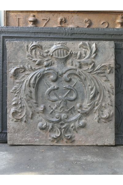 Kaminplatte 'Wappen'