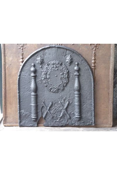 Kaminplatte 'Wappen'