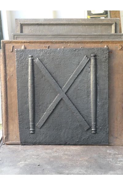 Kaminplatte 'Andreaskreuz'