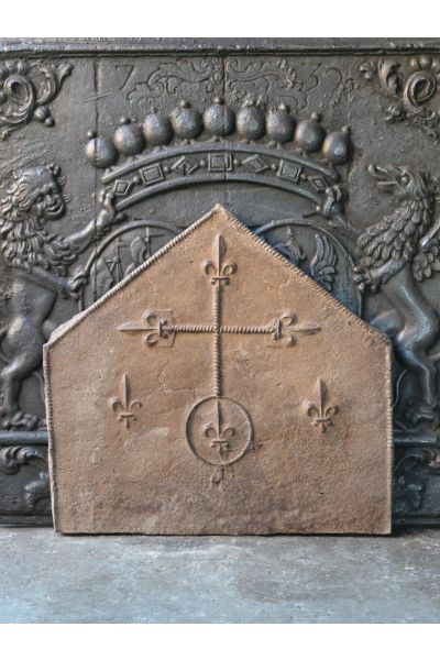 Kaminplatte 'Gotische Wappen'