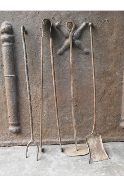 Antikes Französisches Kaminbesteck