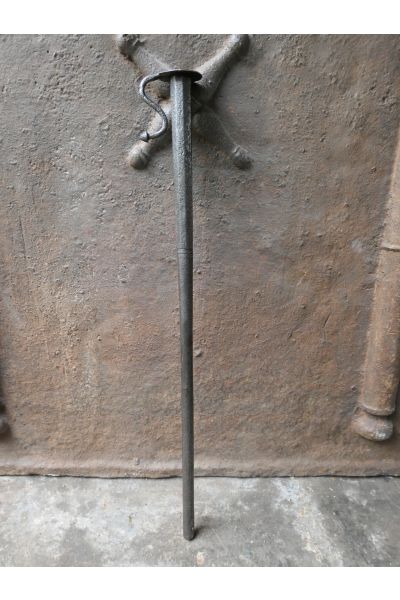 Antiker Blasrohr Kamin