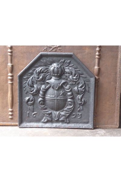 Kaminplatte 'Wappen'