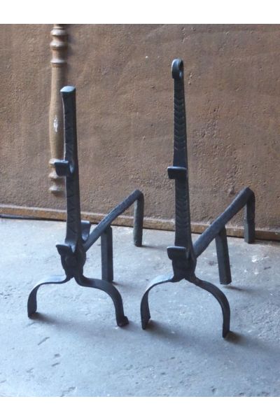 Gotische Kaminhunde