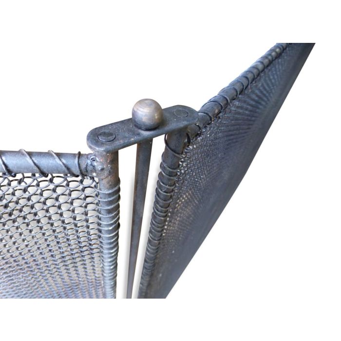 Großer Funkenschutz | Handarbeit, Neu | 85-139 cm Breit | 77 cm Hoch aus Eisen-Gitter, Eisen 