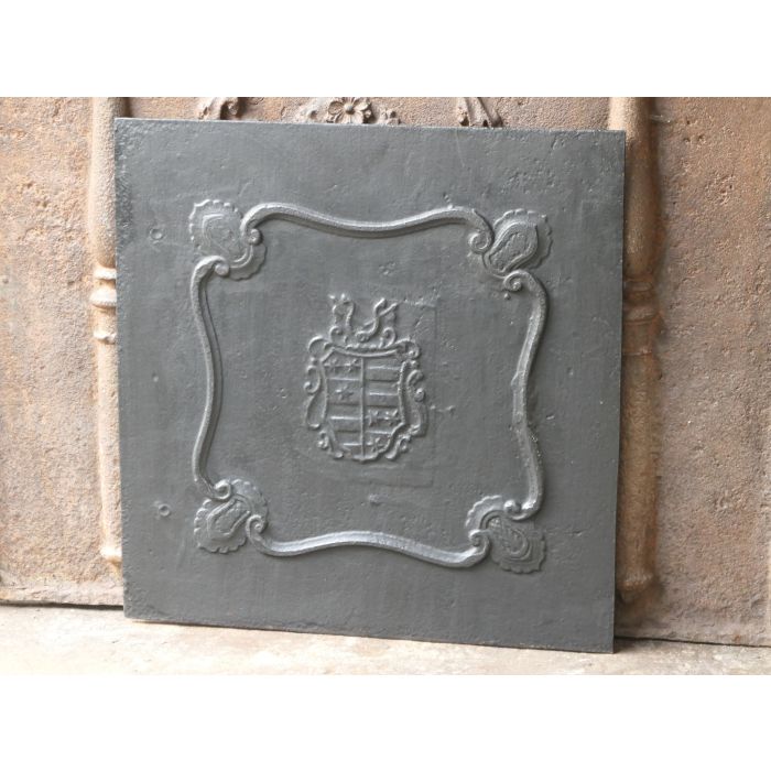 Kaminplatte 'Wappen' aus Gusseisen 