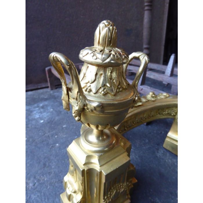 Neoklassische Feuerbock aus Schmiedeeisen, Feuervergoldet 