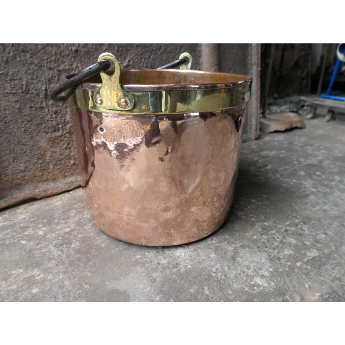 Holzkorb Poliertes Kupfer aus Schmiedeeisen, Poliertes Messing, Poliertes Kupfer 