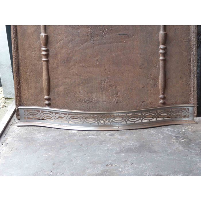 Viktorianischer Kaminvorsatz aus Polierte Stahl 