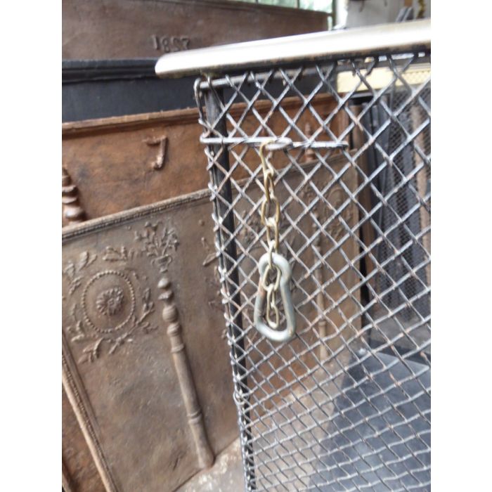 Großer Viktorianischer Kaminschutzgitter aus Poliertes Messing, Eisen-Gitter, Eisen 