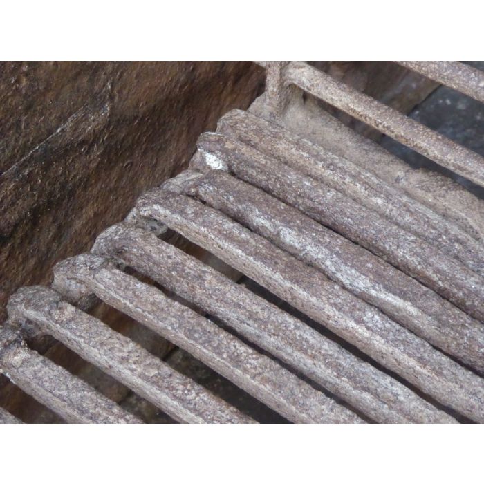 Antiker Kaminrost aus Schmiedeeisen 