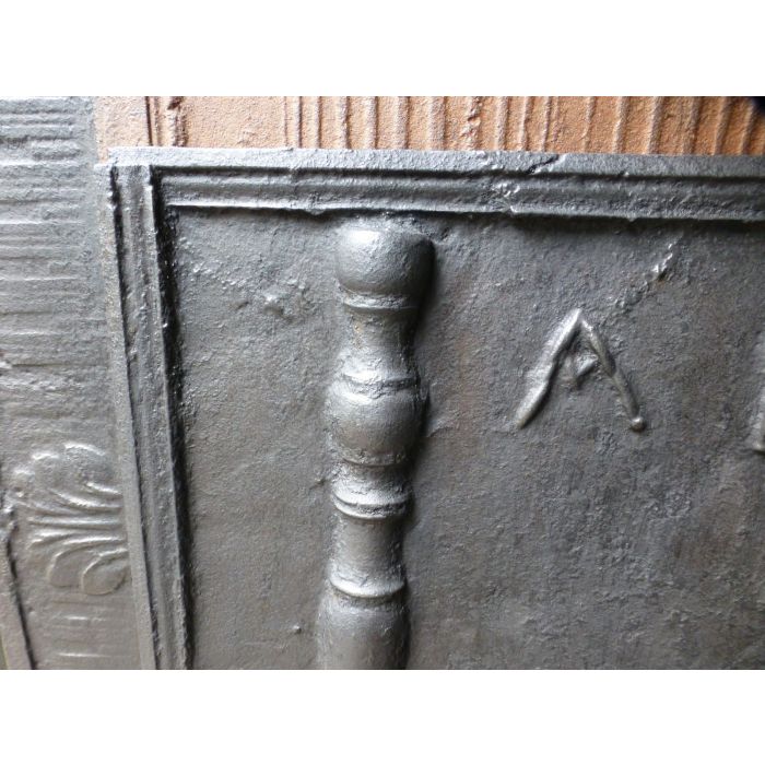 Kaminplatte 'Säulen' aus Gusseisen 