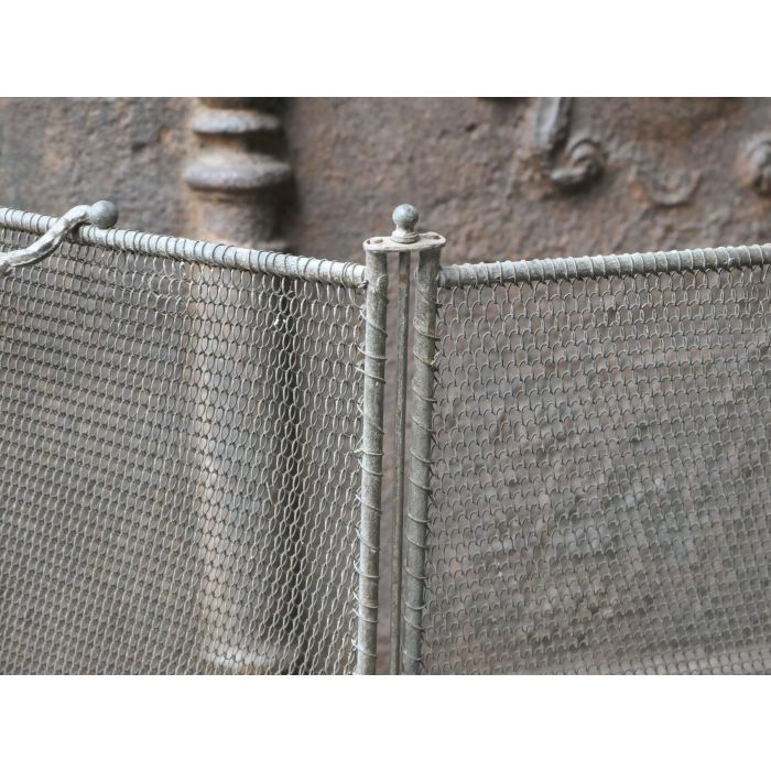 Antiker Französischer Funkenschutz aus Messing, Eisen-Gitter, Eisen 