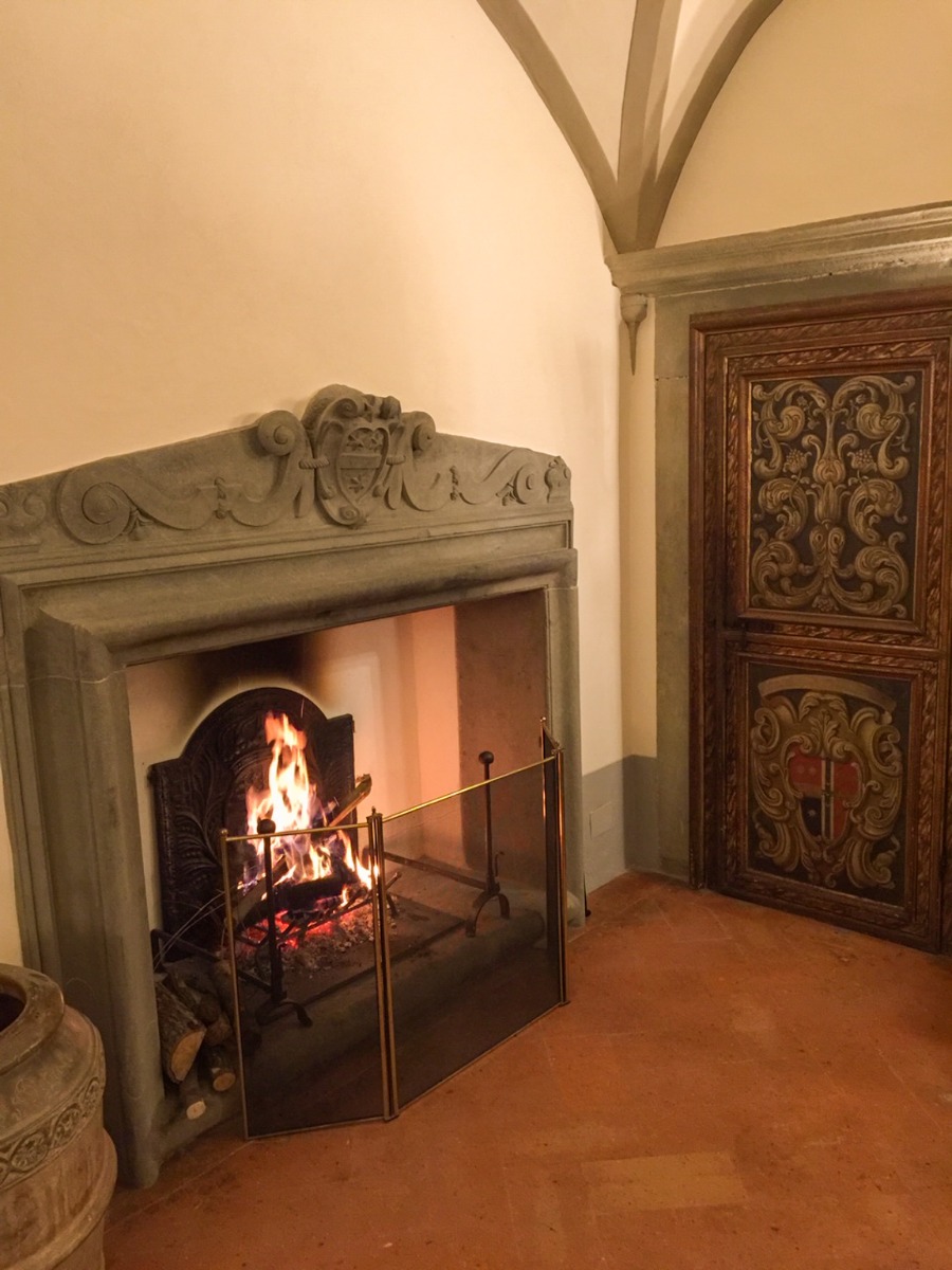 Kamin in Cortona